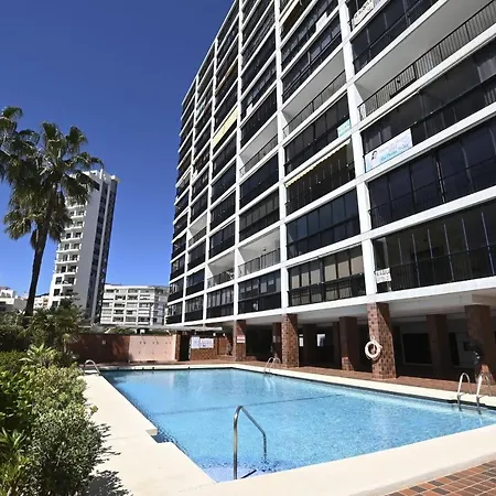 Edificio Colon Apartment *