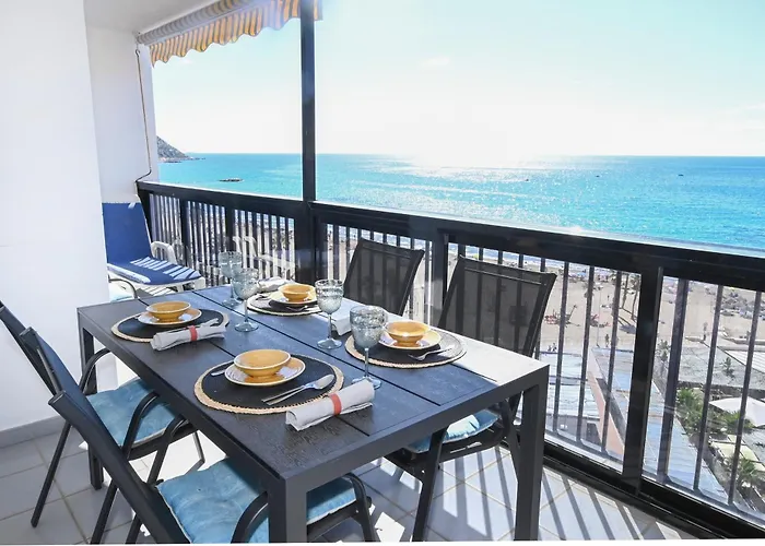 Edificio Colon * Calp